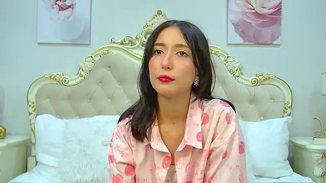 NicoleLimp online show from 01-14-25, 09:20