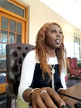 YourDreamLady22 online show from 01-28-25, 07:32