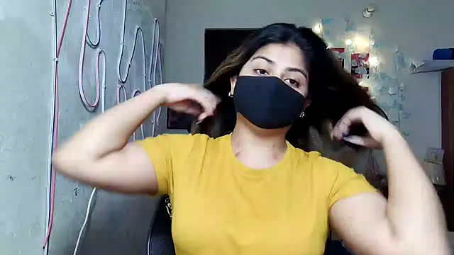 Hoty-Shivangi online show from 07-30-26, 11:31