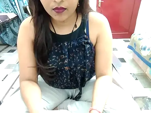 aarushi sharmaa online show from 02-26-25, 01:32