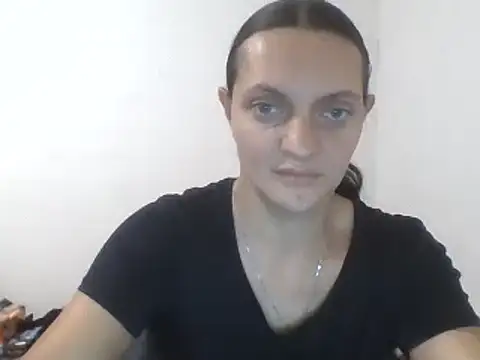 Vimed19 online show from 10-19-25, 04:40