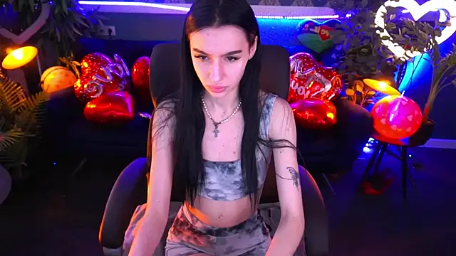 Snow WhiteeeX online show from 02-09-25, 12:52