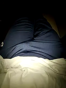 Snapshot of reelciii21 chatting on 01-17-25, 06:54 reelciii21 online show from 01-17-25, 06:54