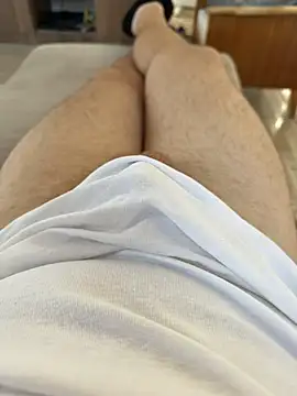 Snapshot of reelciii21 chatting on 11-16-25, 11:16 reelciii21 online show from 11-16-25, 11:16