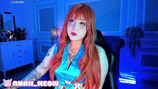 Snapshot of AHRI_LEE chatting on 02-06-25, 01:27 AHRI LEE online show from 02-06-25, 01:27