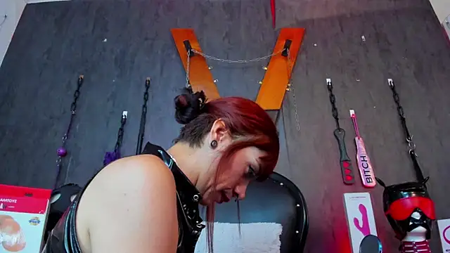 IvanaFetish online show from 02-06-25, 06:29