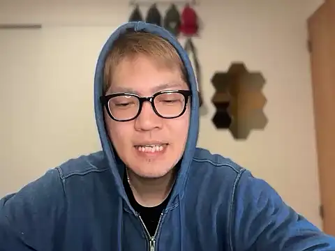 Snapshot of kensnb chatting on 01-12-26, 07:52 kensnb online show from 01-12-26, 07:52