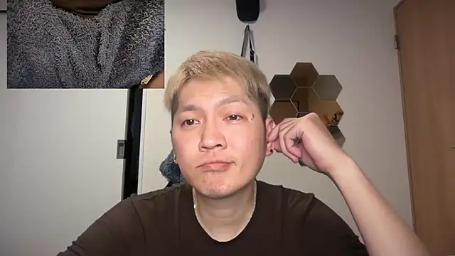 Snapshot of kensnb chatting on 02-08-26, 11:35 kensnb online show from 02-08-26, 11:35