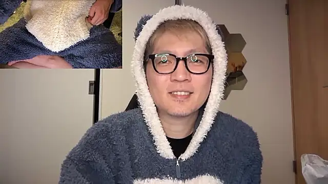 Snapshot of kensnb chatting on 02-10-26, 11:58 kensnb online show from 02-10-26, 11:58