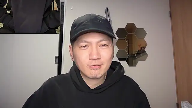 Snapshot of kensnb chatting on 02-11-26, 08:36 kensnb online show from 02-11-26, 08:36