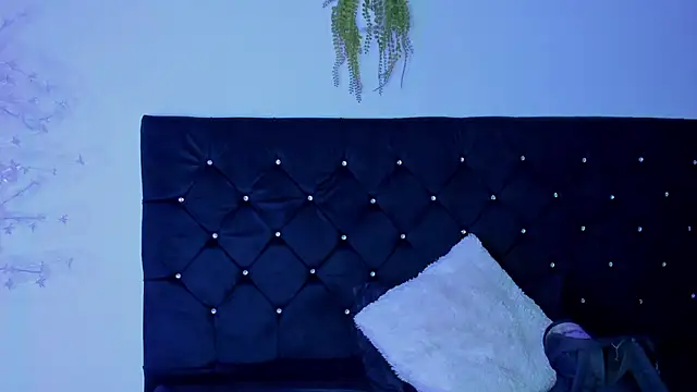 Natasha by online show from 03-18-25, 03:53