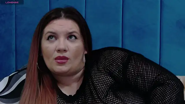 MelanieBrownn online show from 12-30-24, 07:26