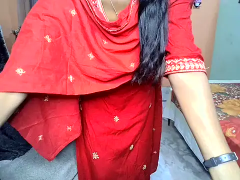 Snapshot of Sabjivali chatting on 02-19-25, 02:01 Sabjivali online show from 02-19-25, 02:01