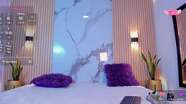 Snapshot of valentina_lux chatting on 01-15-25, 07:26 valentina lux online show from 01-15-25, 07:26