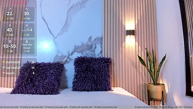Snapshot of valentina_lux chatting on 02-06-25, 09:11 valentina lux online show from 02-06-25, 09:11