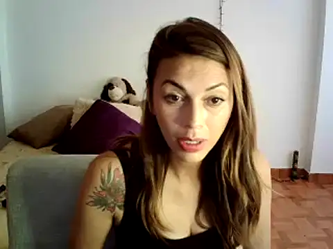 Snapshot of Hanna_Charming chatting on 12-04-24, 03:43 Hanna Charming online show from 12-04-24, 03:43