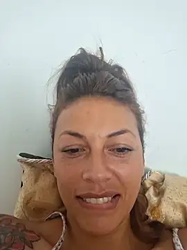 Hanna Charming online show from 04-19-26, 03:11