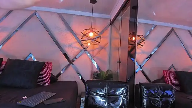 Liah Grey8 online show from 02-28-26, 09:16