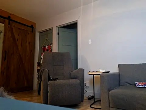 Frankdick01 online show from 12-15-25, 10:03