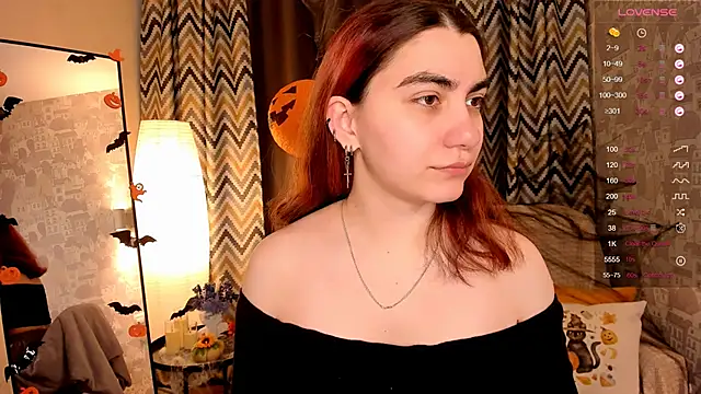 hannacheekss  online show from 10-29-25, 06:04