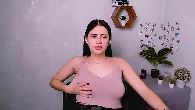 AliceSexyyy  online show from 09-17-25, 06:20