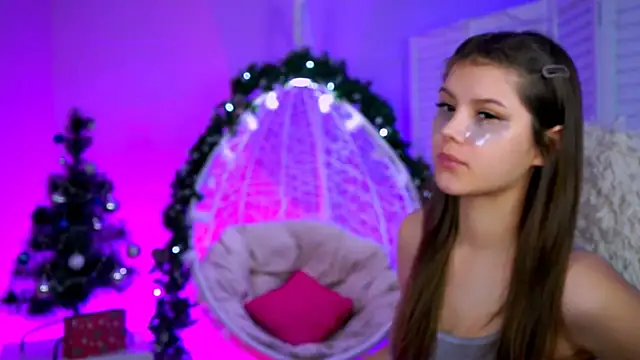 Snapshot of EvaThopson chatting on 01-17-26, 07:02 EvaThopson online show from 01-17-26, 07:02