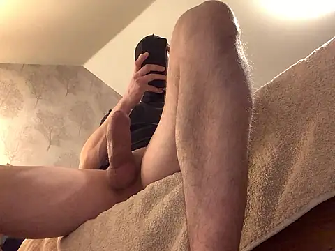 Snapshot of girth-master chatting on 02-12-25, 08:50 girth-master online show from 02-12-25, 08:50