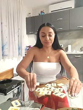 JoAnneSweet online show from 09-26-25, 04:33