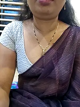 Lilly-queen online show from 11-09-25, 06:50