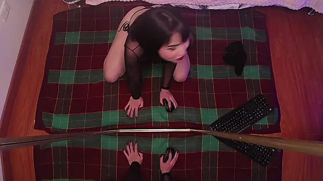 Escarlett Wii online show from 02-08-25, 04:25