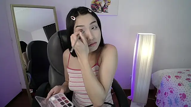 Escarlett Wii online show from 03-22-25, 01:19