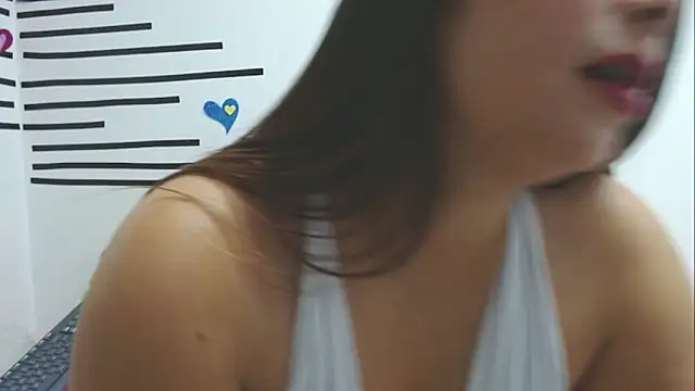 Emawalker  online show from 09-29-25, 08:24