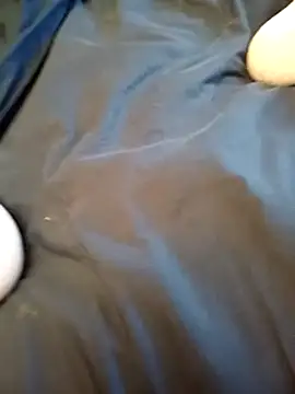 Snapshot of ElyasMatt chatting on 03-06-25, 07:54 ElyasMatt online show from 03-06-25, 07:54