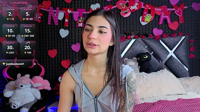 SolBeaumont1 online show from 02-05-26, 07:29