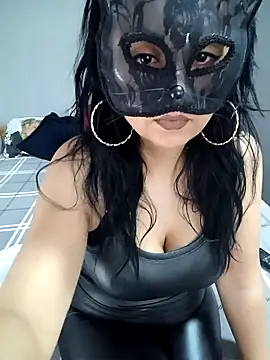 Snapshot of Barby8787 chatting on 01-25-25, 10:08 Barby8787 online show from 01-25-25, 10:08