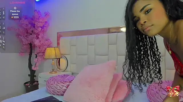 NahiaraReina online show from 01-21-25, 01:32