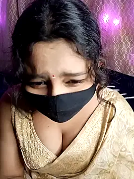 Snapshot of Deshi_Chori chatting on 12-04-24, 03:10 Deshi Chori online show from 12-04-24, 03:10