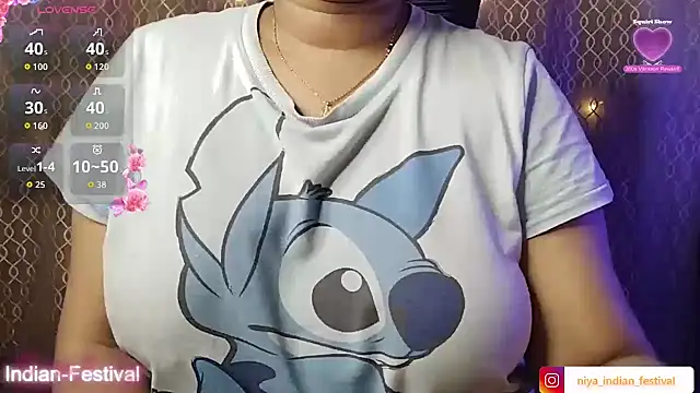 Snapshot of Deshi_Chori chatting on 11-05-25, 05:24 Deshi Chori online show from 11-05-25, 05:24