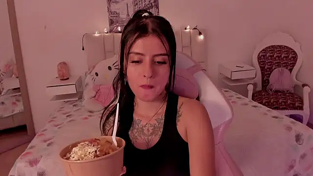 yenny garcia online show from 02-04-26, 06:47