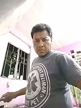 Snapshot of marcuszza22 chatting on 01-30-25, 01:33 marcuszza22 online show from 01-30-25, 01:33