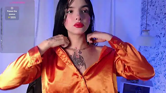 Snapshot of Layla_crazybaby_ chatting on 01-21-25, 08:54 Layla crazybaby  online show from 01-21-25, 08:54