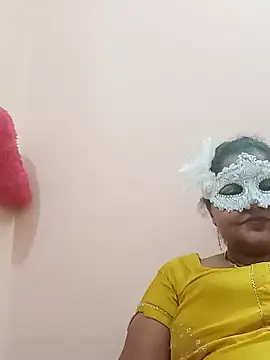 Snapshot of seemi_bhabhi chatting on 02-02-25, 06:48 seemi bhabhi online show from 02-02-25, 06:48