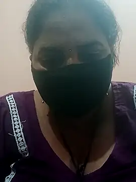 Snapshot of seemi_bhabhi chatting on 03-22-25, 06:47 seemi bhabhi online show from 03-22-25, 06:47