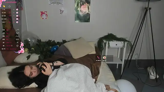 SweetyDeviliya online show from 02-22-25, 11:02