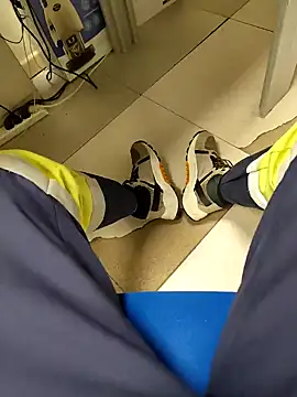 Snapshot of coppiapazza chatting on 12-07-24, 09:44 coppiapazza online show from 12-07-24, 09:44