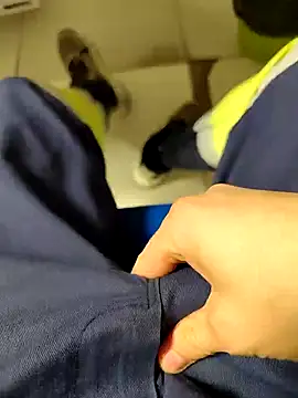 Snapshot of coppiapazza chatting on 12-26-24, 09:04 coppiapazza online show from 12-26-24, 09:04