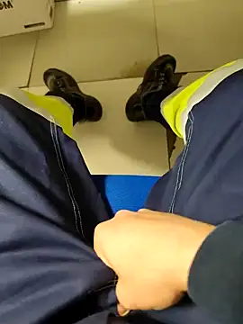 Snapshot of coppiapazza chatting on 01-01-25, 08:58 coppiapazza online show from 01-01-25, 08:58