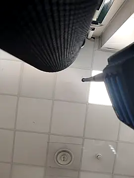 Snapshot of coppiapazza chatting on 01-05-25, 09:26 coppiapazza online show from 01-05-25, 09:26