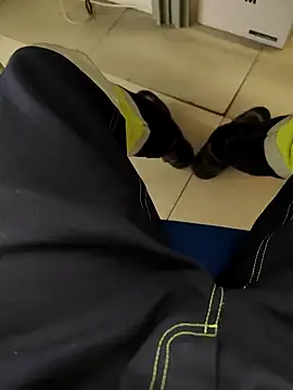 Snapshot of coppiapazza chatting on 01-06-25, 09:52 coppiapazza online show from 01-06-25, 09:52