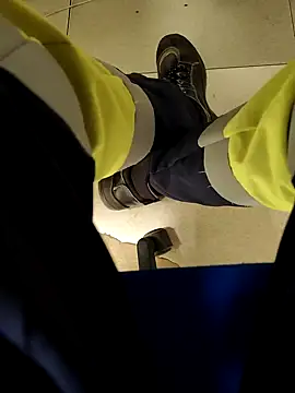 Snapshot of coppiapazza chatting on 01-18-25, 07:26 coppiapazza online show from 01-18-25, 07:26